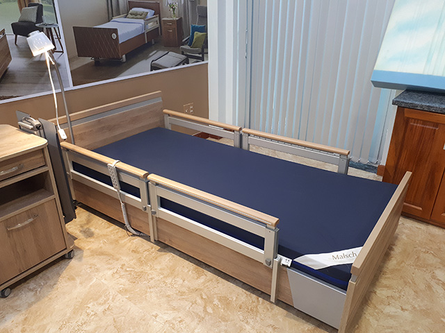 GIƯỜNG ĐIỀU DƯỠNG GIA ĐÌNH AURA CAO CẤP